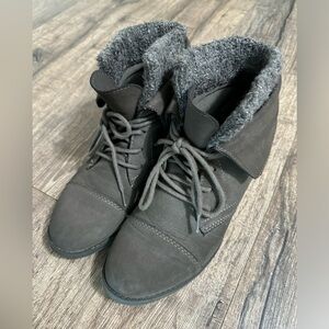Madden Girl Gray Womens Ankle Boots Size 8.5